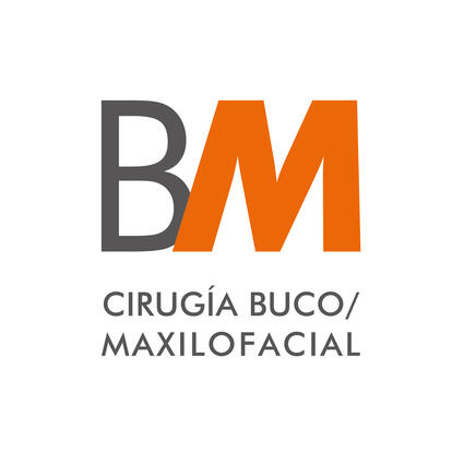 Consulta dental gratuita y estética en Bucal Max para la comunidad PIURA. Bucal Max Centro Odontológico Godoy Cruz - Estética dental y blanqueamiento Mendoza.